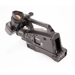 Panasonic AG-HMC80 3MOS AVCCAM Full HD Camcorder